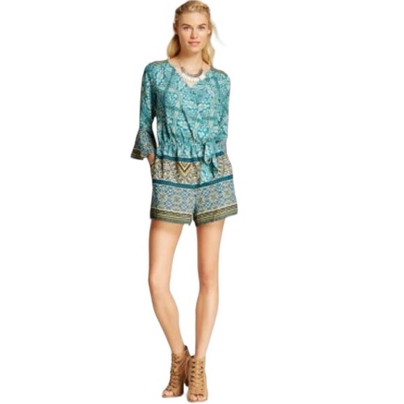 Xhileration Romper Woman’s Size M - Picture 1 of 6